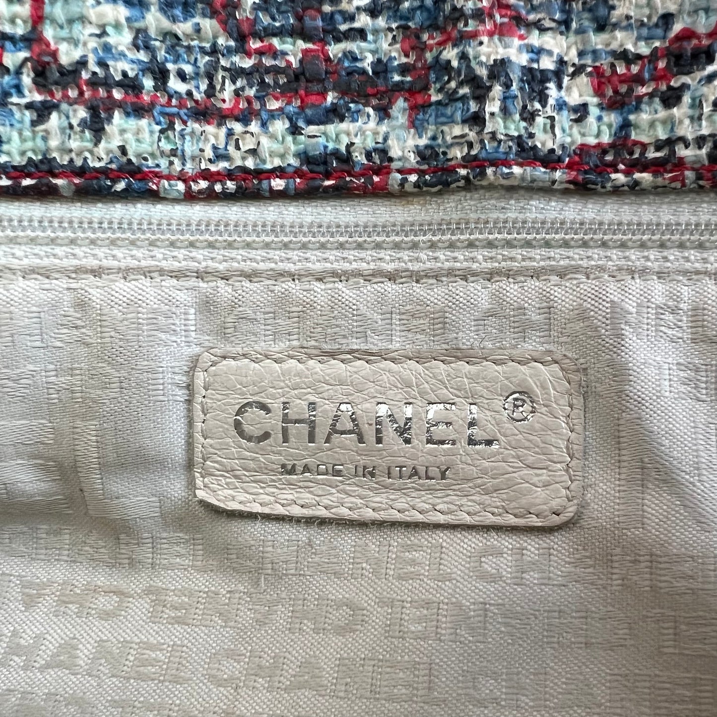 Chanel CC Tweed Vintage Shoulder Bag